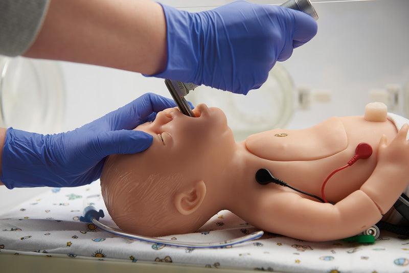 Baby C.H.A.R.L.I.E. Simulator zur neonatalen Wiederbelebung ohne EKG, BA97-1 - Notemed Medizintechnik 