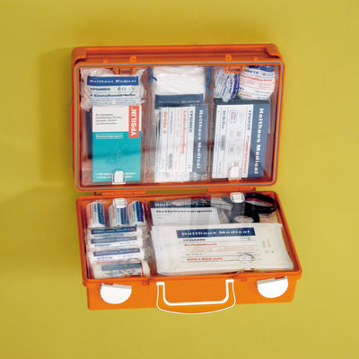 SAN Erste-Hilfe-Koffer gefüllt mit ÖNORM Z 1020 Typ 1, 67120, 
 67175, 
 67100 Holthaus