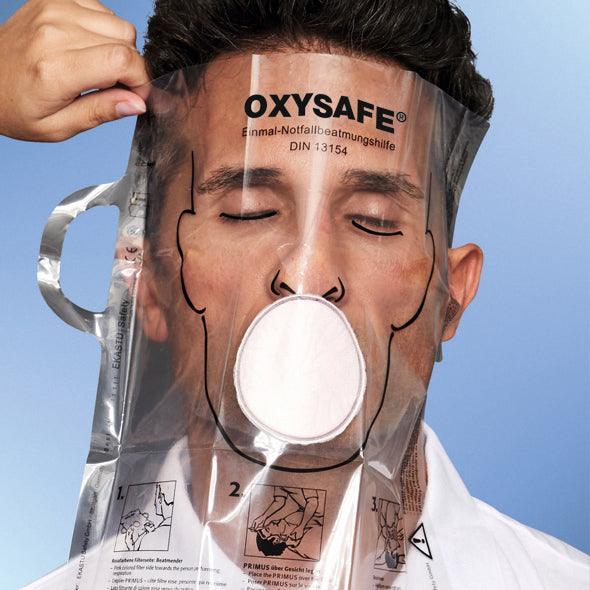 OXYSAFE Notfallbeatmungshilfe DIN 13 154, AEROBag Notfallbeatmungstuch mit Schlüsselanhänger, 81256, 81255 - Notemed Medizintechnik 