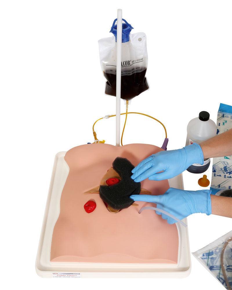 Freddie Fistula Übungsmodell mit Koffer, R11050 - Notemed Medizintechnik 