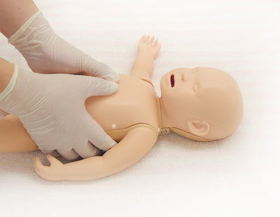 Erweiterte Neugeborenen Pflege- und Notfallpuppe „Plus II“, R16125 - Notemed Medizintechnik 