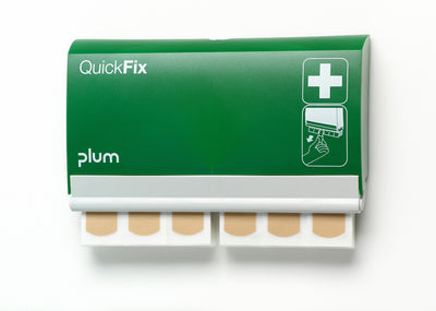 QuickFix Pflasterspender, WASSERFEST, hautfreundlich und luftdurchlässig, 7,2 x 2,5 cm, 5501 UltraMEDIC